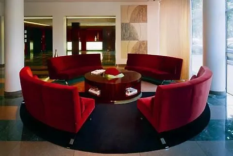 Le Meridien Hotel 5*