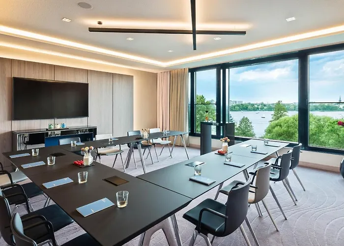 Le Meridien 5*