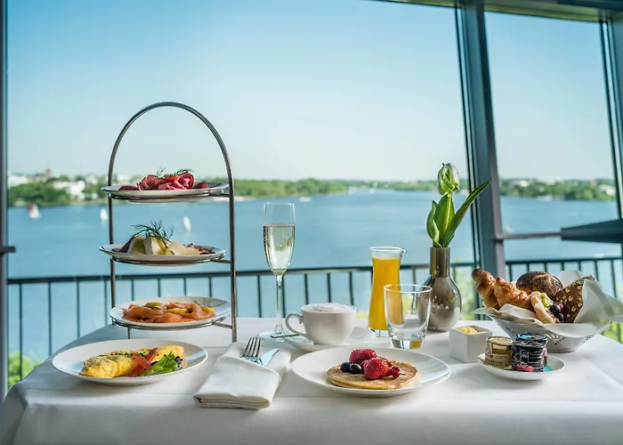Le Meridien 5* Hamburg