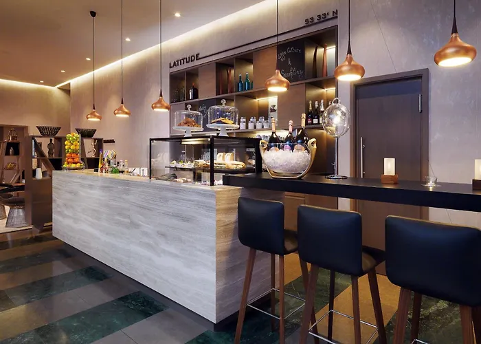 Le Meridien 5*