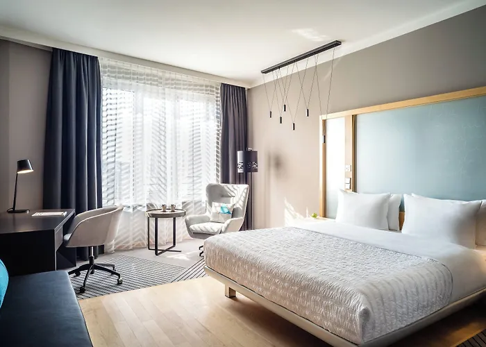 Le Meridien Hotel 5*